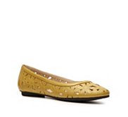 This cute and comfortable look from Adrianne Vittadini combines three trends in one: Yellow, laser-cut design, and pointed-toe flats.