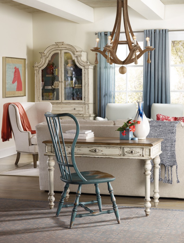 FarmhousestyleSanctuarydesk